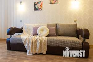 1-к квартира, посуточно, 40м2, 6/10 этаж