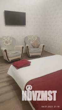 1-к квартира, посуточно, 41м2, 5/8 этаж