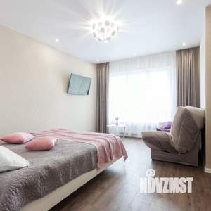 1-к квартира, посуточно, 42м2, 1/1 этаж