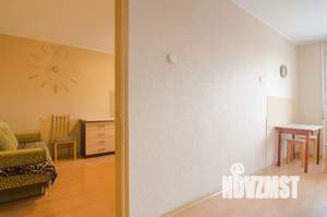 1-к квартира, посуточно, 37м2, 5/10 этаж