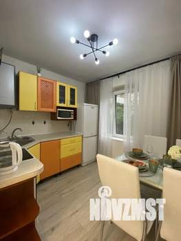 1-к квартира, посуточно, 36м2, 1/12 этаж