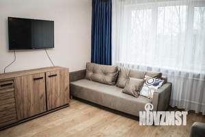 2-к квартира, посуточно, 52м2, 1/1 этаж