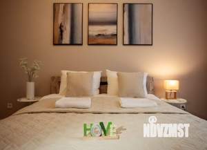 1-к квартира, посуточно, 42м2, 1/9 этаж