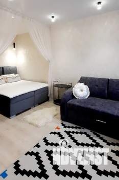 1-к квартира, посуточно, 43м2, 7/9 этаж