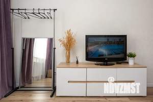 1-к квартира, посуточно, 38м2, 1/10 этаж