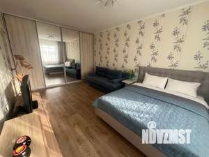1-к квартира, посуточно, 40м2, 4/5 этаж