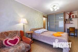 1-к квартира, посуточно, 32м2, 3/5 этаж