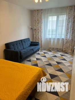 1-к квартира, посуточно, 40м2, 1/9 этаж