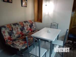 1-к квартира, посуточно, 50м2, 1/1 этаж