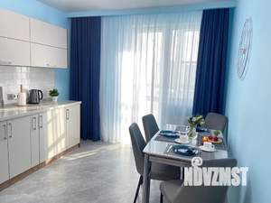 1-к квартира, посуточно, 43м2, 4/13 этаж