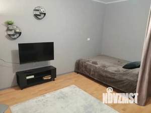 1-к квартира, посуточно, 35м2, 4/10 этаж