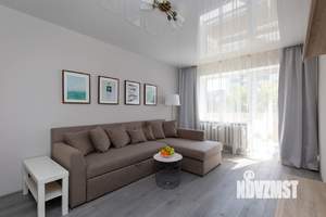 2-к квартира, посуточно, 56м2, 2/5 этаж