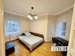 3-к квартира, посуточно, 81м2, 1/1 этаж