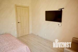 1-к квартира, посуточно, 40м2, 1/1 этаж