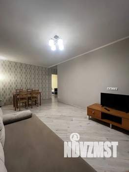 3-к квартира, посуточно, 58м2, 5/5 этаж