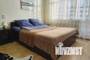 1-к квартира, посуточно, 39м2, 6/9 этаж