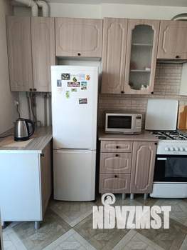 1-к квартира, посуточно, 40м2, 3/9 этаж