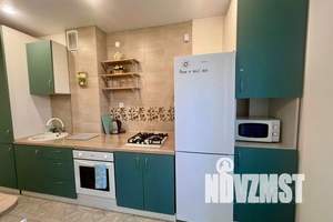 1-к квартира, посуточно, 36м2, 3/8 этаж