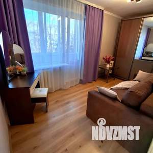 2-к квартира, посуточно, 42м2, 4/5 этаж