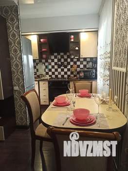 2-к квартира, посуточно, 49м2, 4/5 этаж