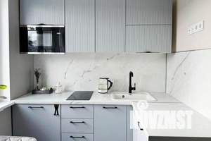 1-к квартира, посуточно, 32м2, 4/9 этаж