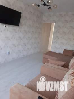 1-к квартира, посуточно, 48м2, 4/10 этаж