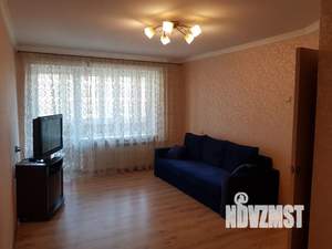 1-к квартира, посуточно, 40м2, 2/10 этаж