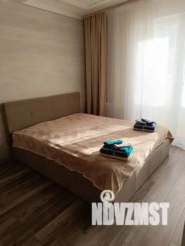 1-к квартира, посуточно, 42м2, 10/10 этаж