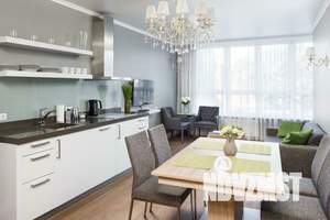 2-к квартира, посуточно, 93м2, 3/18 этаж