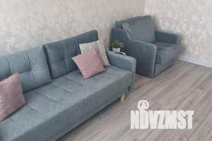 1-к квартира, посуточно, 40м2, 11/16 этаж