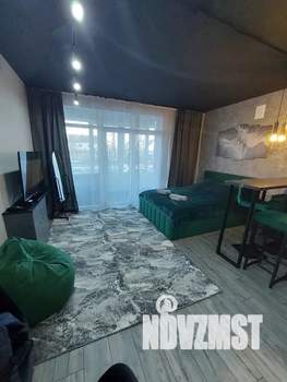 Студия квартира, посуточно, 28м2, 1/9 этаж