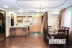 3-к квартира, посуточно, 111м2, 1/7 этаж