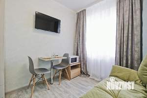 Студия квартира, посуточно, 12м2, 1/5 этаж