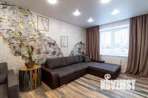 2-к квартира, посуточно, 64м2, 1/9 этаж
