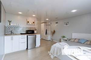 Студия квартира, посуточно, 25м2, 11/11 этаж