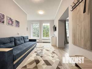 Студия квартира, посуточно, 45м2, 2/4 этаж