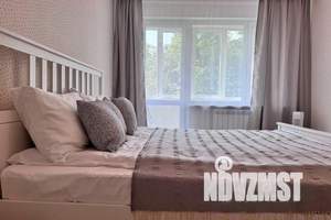 2-к квартира, посуточно, 52м2, 4/9 этаж