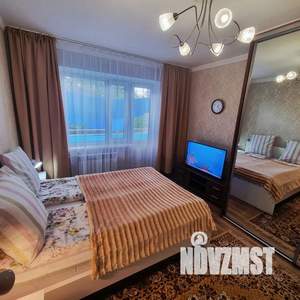 2-к квартира, посуточно, 43м2, 3/9 этаж