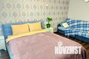 1-к квартира, посуточно, 39м2, 6/9 этаж