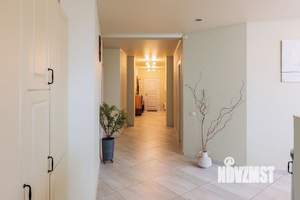 3-к квартира, посуточно, 140м2, 9/10 этаж