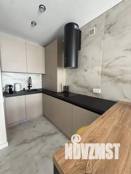 1-к квартира, посуточно, 42м2, 5/10 этаж