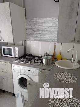 1-к квартира, посуточно, 30м2, 3/5 этаж