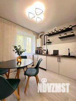 2-к квартира, посуточно, 48м2, 1/1 этаж