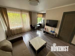 1-к квартира, посуточно, 32м2, 2/4 этаж