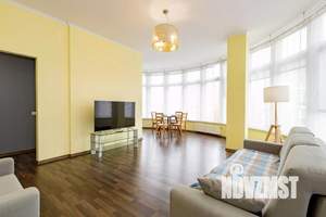 2-к квартира, посуточно, 79м2, 1/1 этаж