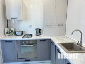 1-к квартира, посуточно, 40м2, 6/9 этаж