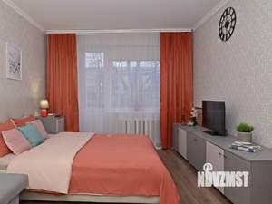 1-к квартира, посуточно, 37м2, 3/4 этаж