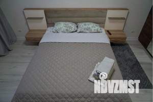 1-к квартира, посуточно, 40м2, 13/16 этаж