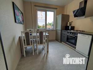 2-к квартира, посуточно, 48м2, 1/1 этаж