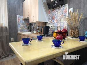 1-к квартира, посуточно, 42м2, 1/9 этаж